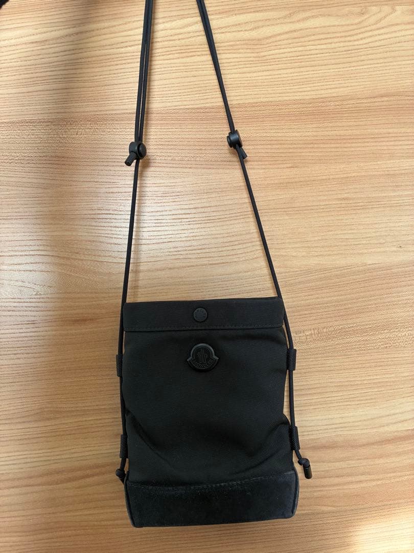 MONCLER Teck phoneショルダーバッグ