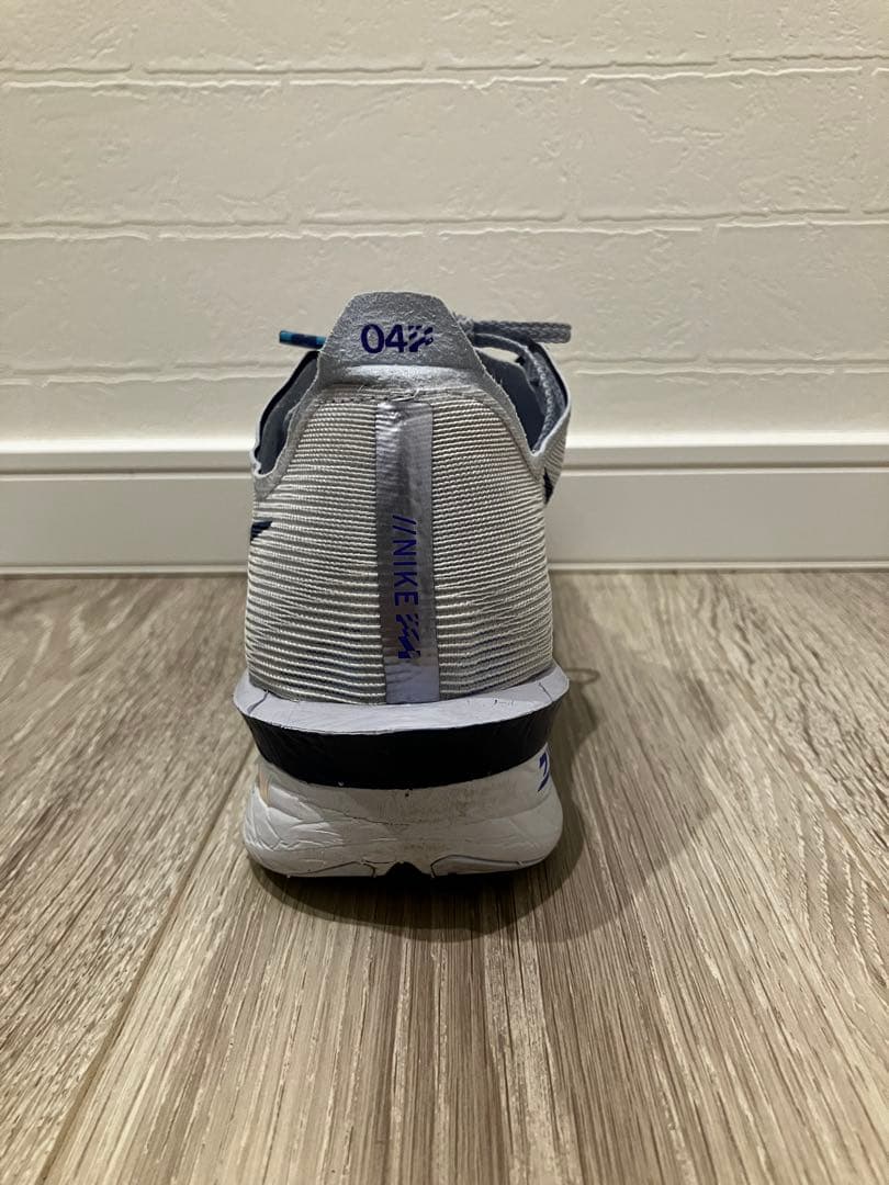 Nike ヴェイパーフライ4 メンズ25.5cm