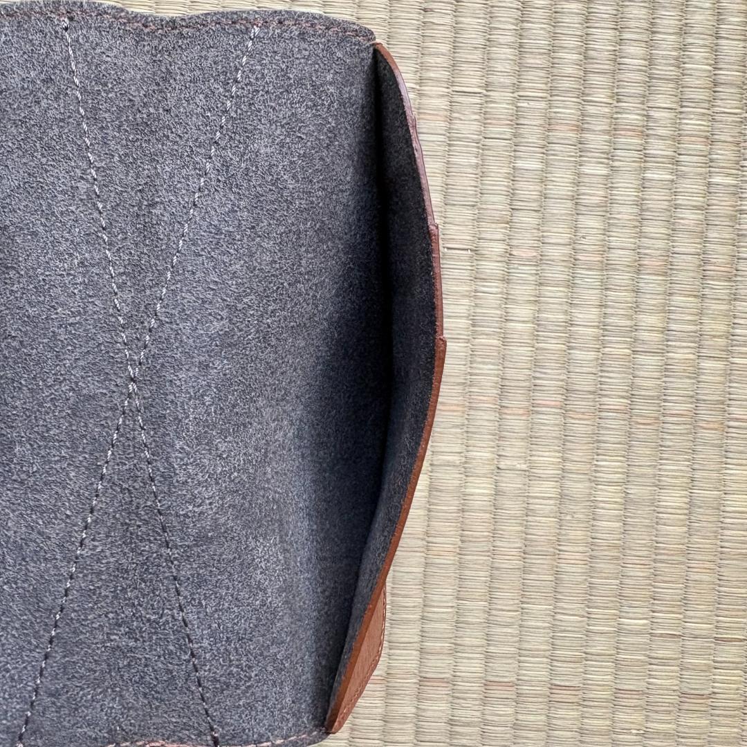 hardgraft イタリア製 本革パスポートカバー ブラウン系