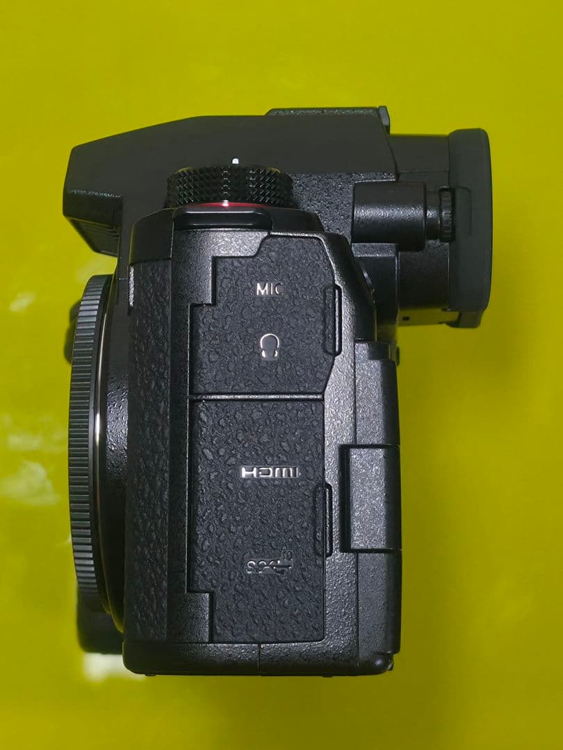 【使用少】 LUMIX S5II ダブルレンズキット 予備バッテリー付