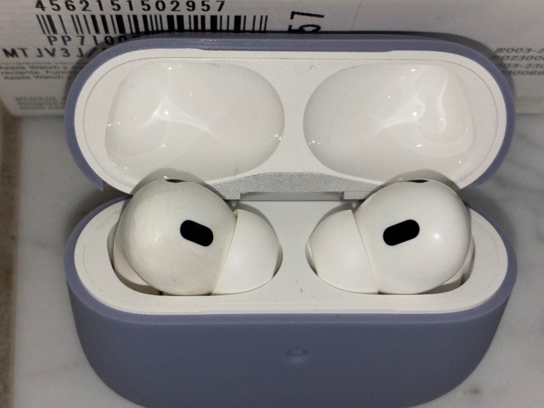 AirPods Pro 本体 ホワイト 充電ケース付き