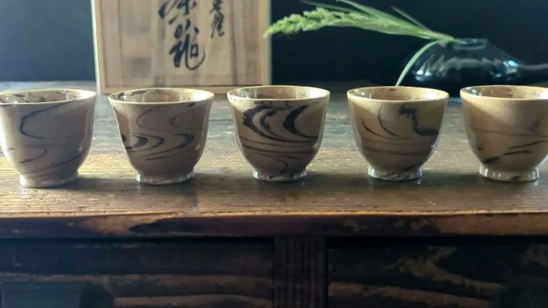 陶芸　茶道具　上野焼　香春徹山窯　山岡徹山　玉露茶器揃【宝瓶•湯冷まし•湯呑み】