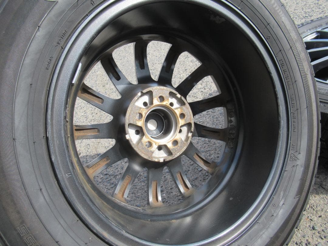 スタッドレス☆195/65R15 2022年製 30 50プリウス 手渡しOK☆