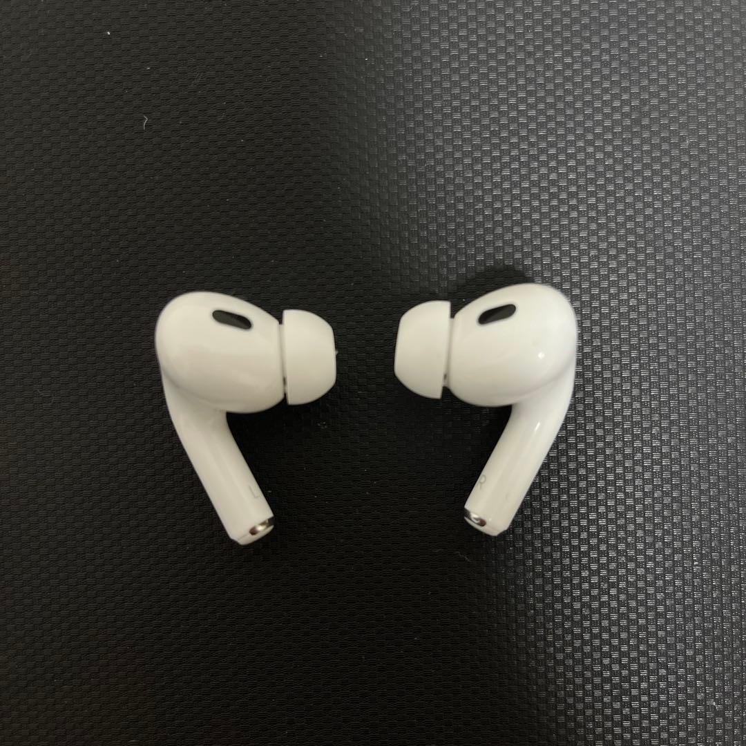 h*3様 Apple AirPods Pro 第二世代　説明欄要確認