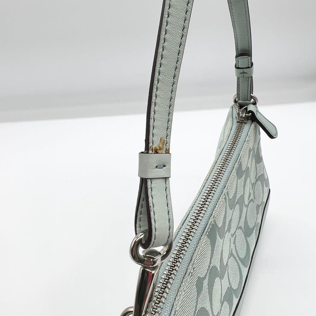 バッグ Coach 6094 Signature Accessory pouch y2k