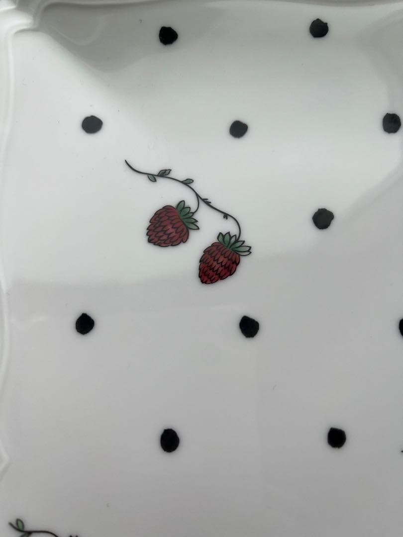 リチャードジノリ イタリアンポア / 野いちご（30㎝） No2