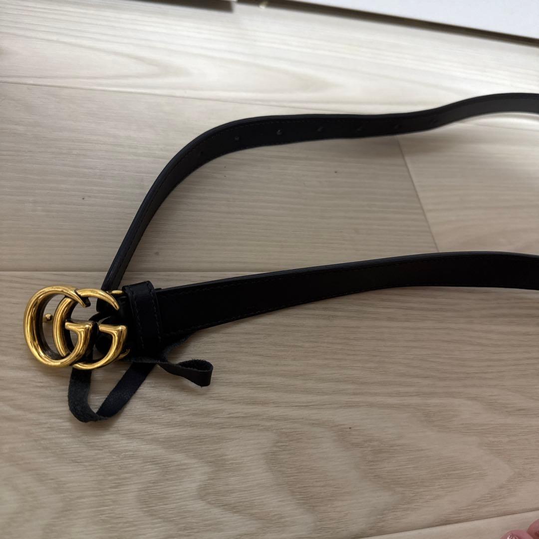 GUCCI ブラックレザー GGロゴ ベルト 90-22