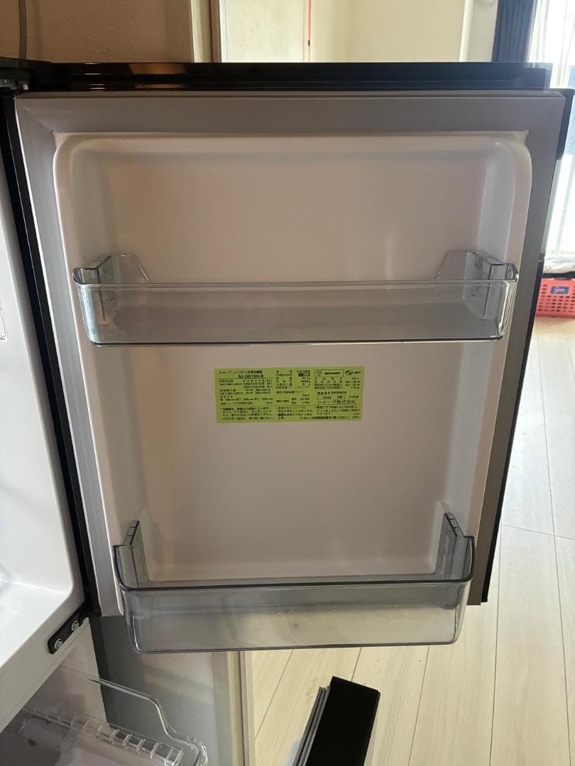 値下げしました【送料込み】SHARP 2022年製冷蔵庫SJ-GD15H-B
