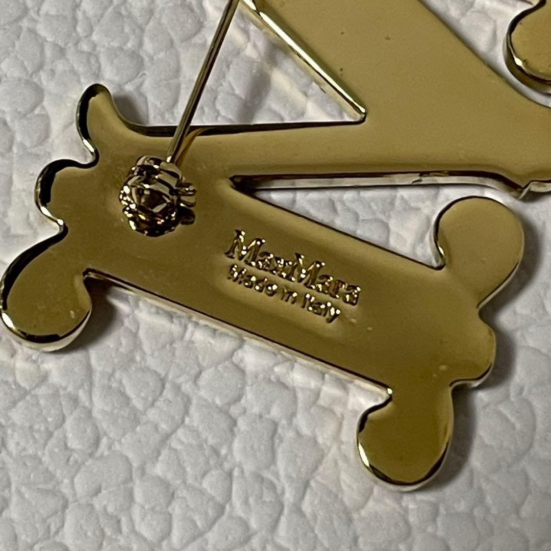 未使用保管品✨️ Max Mara 　BATH2 M字　ブローチ　クリスタル　赤色