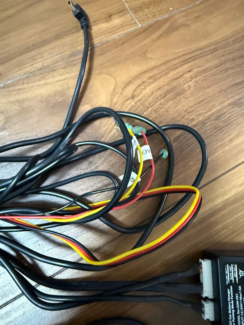 TZ-DR212 TZ-DR500 ドライブレコーダー 3カメラ　中古