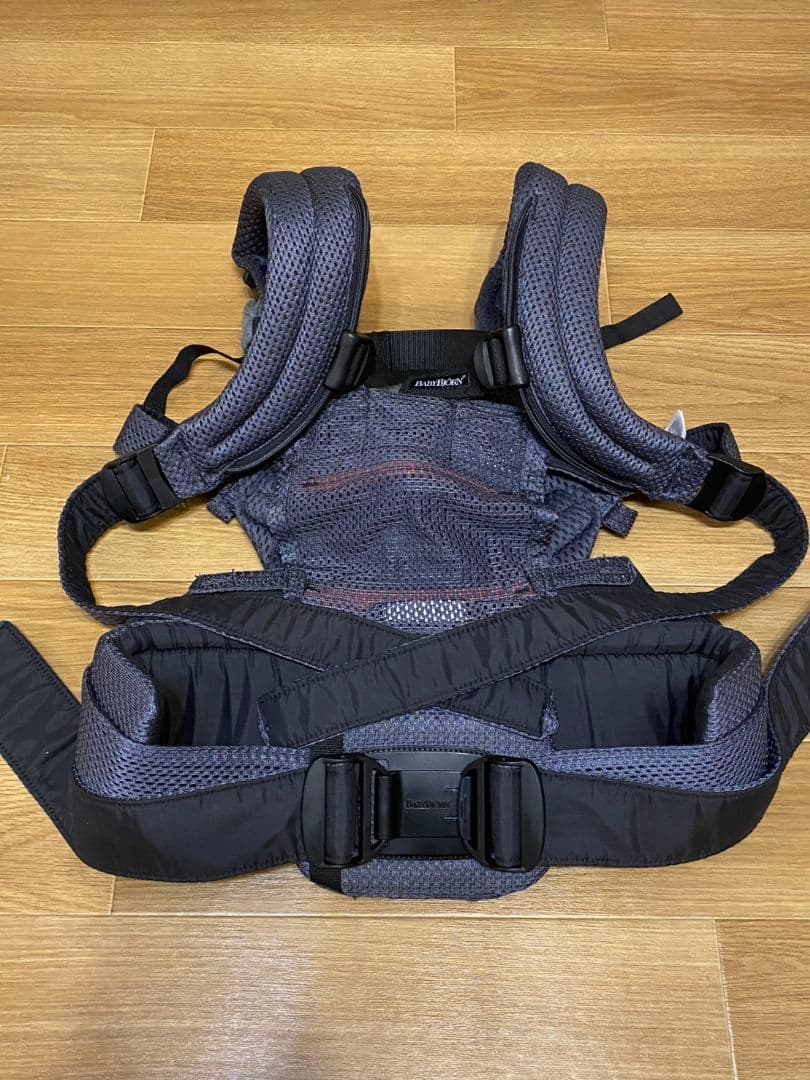 【美品/値下げ】ベビービョルン　抱っこ紐 ハーモニー HERMONY