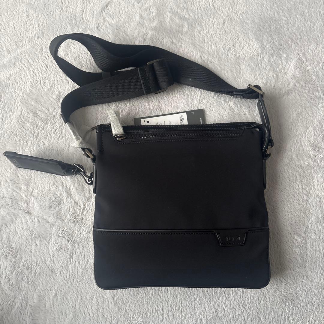 tumiショルダーバッグ　トゥミ　TUMI