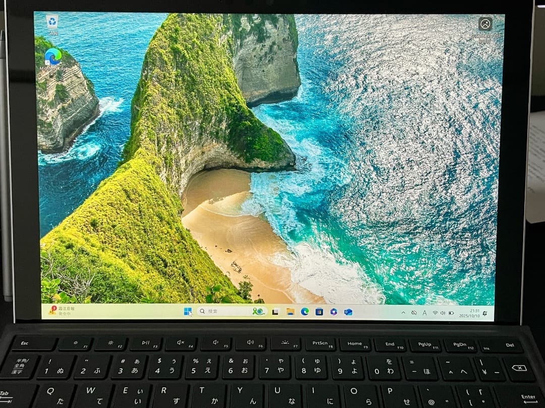 美品・バッテリー良好：SurfacePro 7＋純正キーボードカバー＋タッチペン
