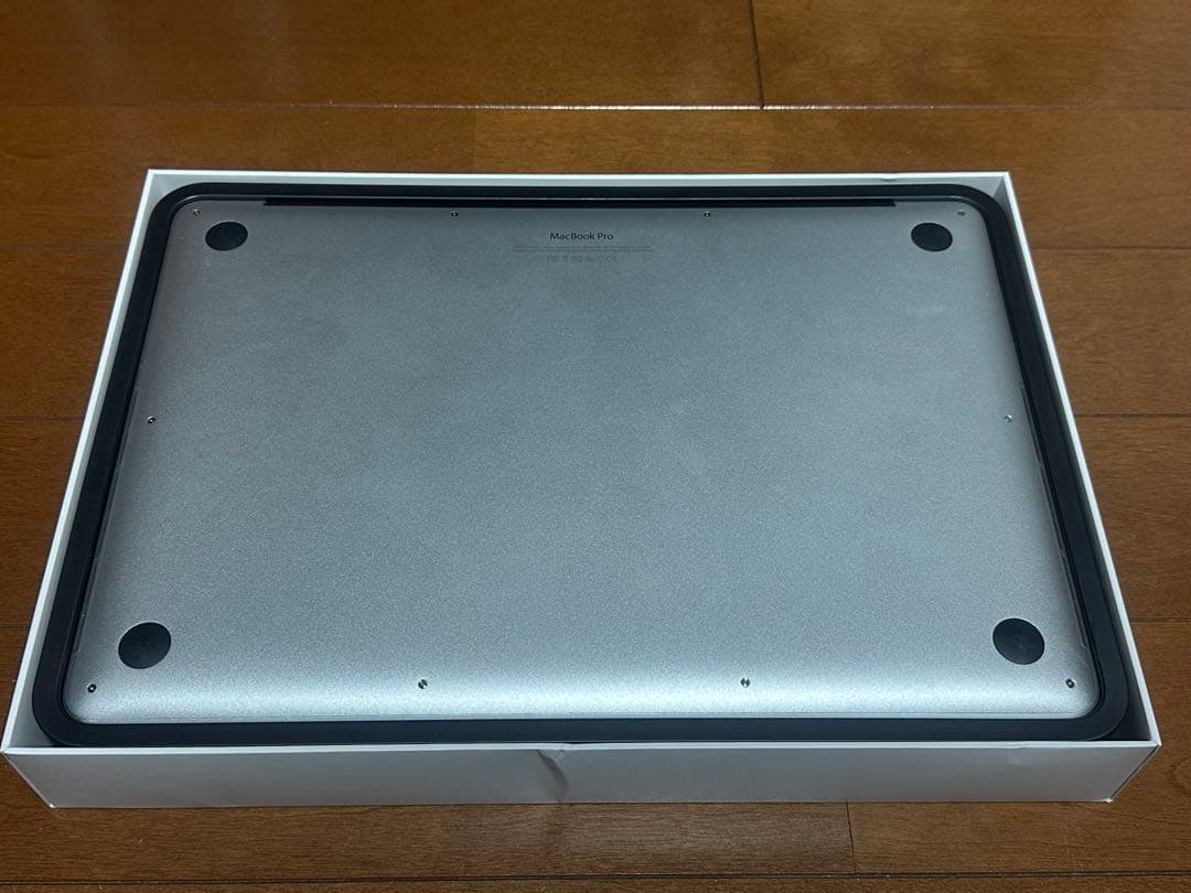 MacBook本体 MacBook Pro (Retina, 15-inch,mid2015)