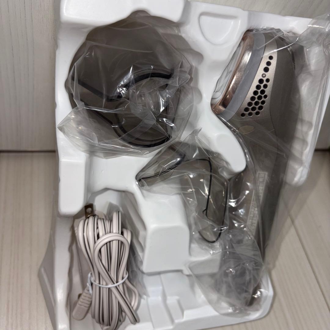 Panasonic ionBoost 美顔器 シルバー