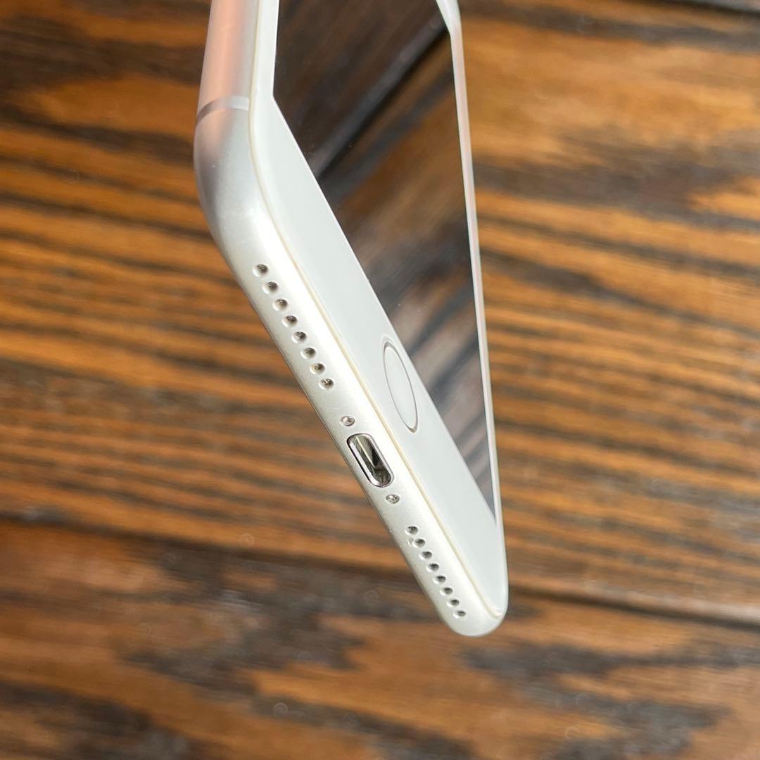 iPhone 8 Plus 64GB シルバー　型番MQ9L2J/A Apple