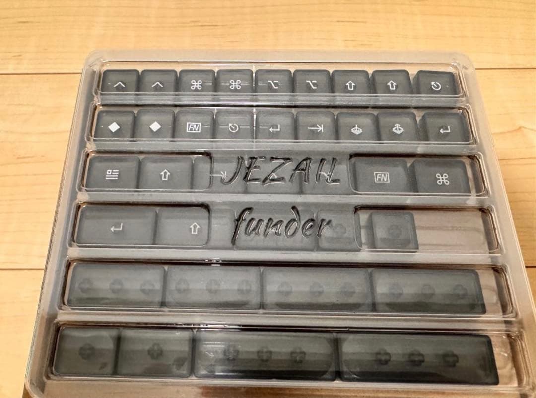 た*ろ様 Cornix LP Black / Lofree void / 他