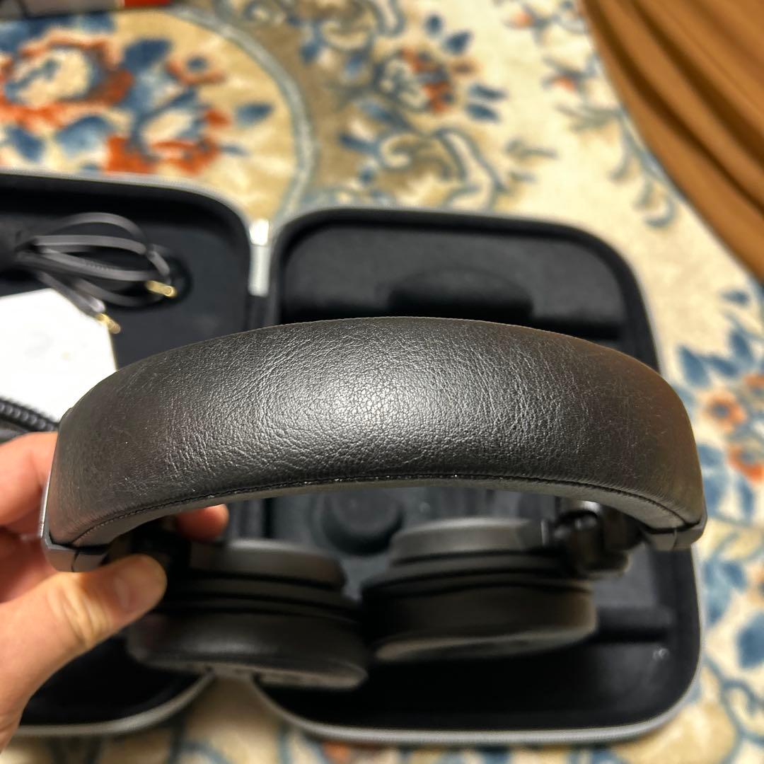 ULTRASONE Signature Studio ヘッドホン