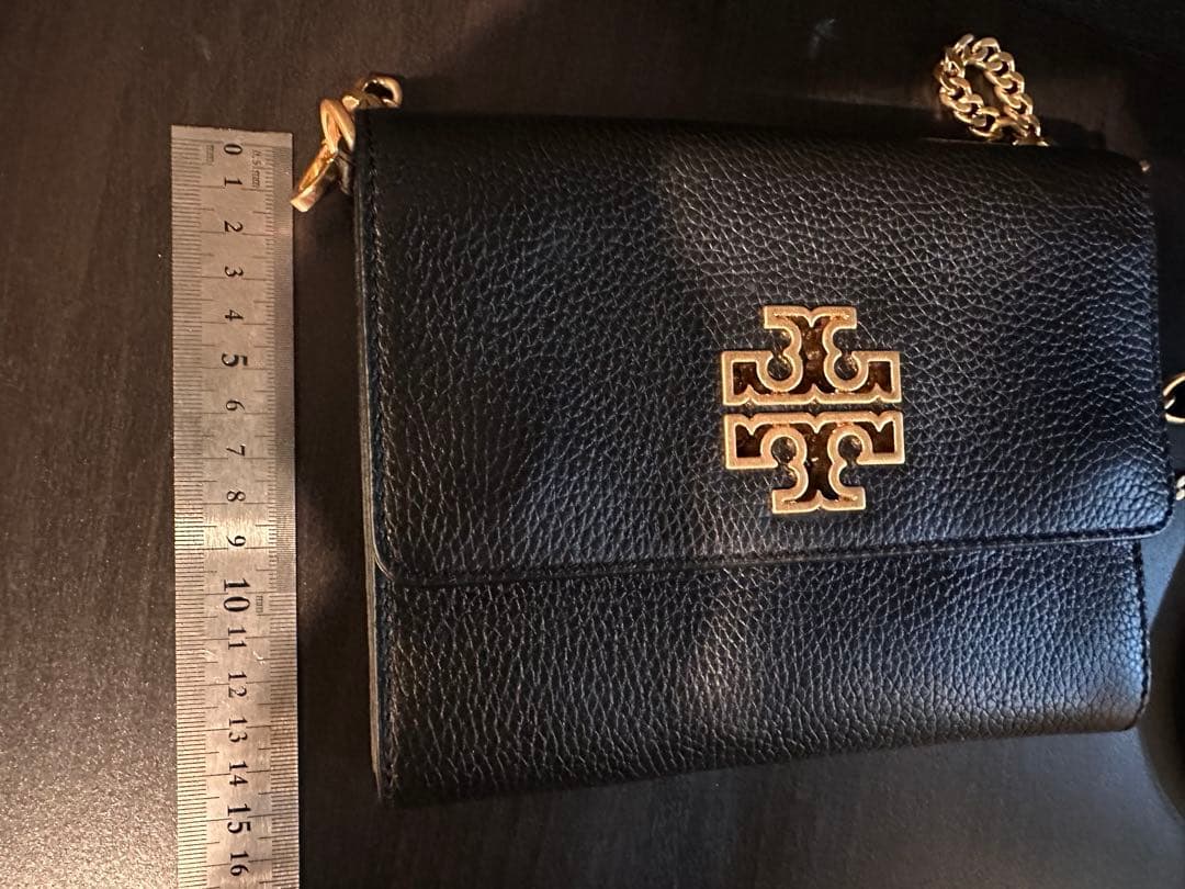Tory Burch ショルダーウォレット ブリテン