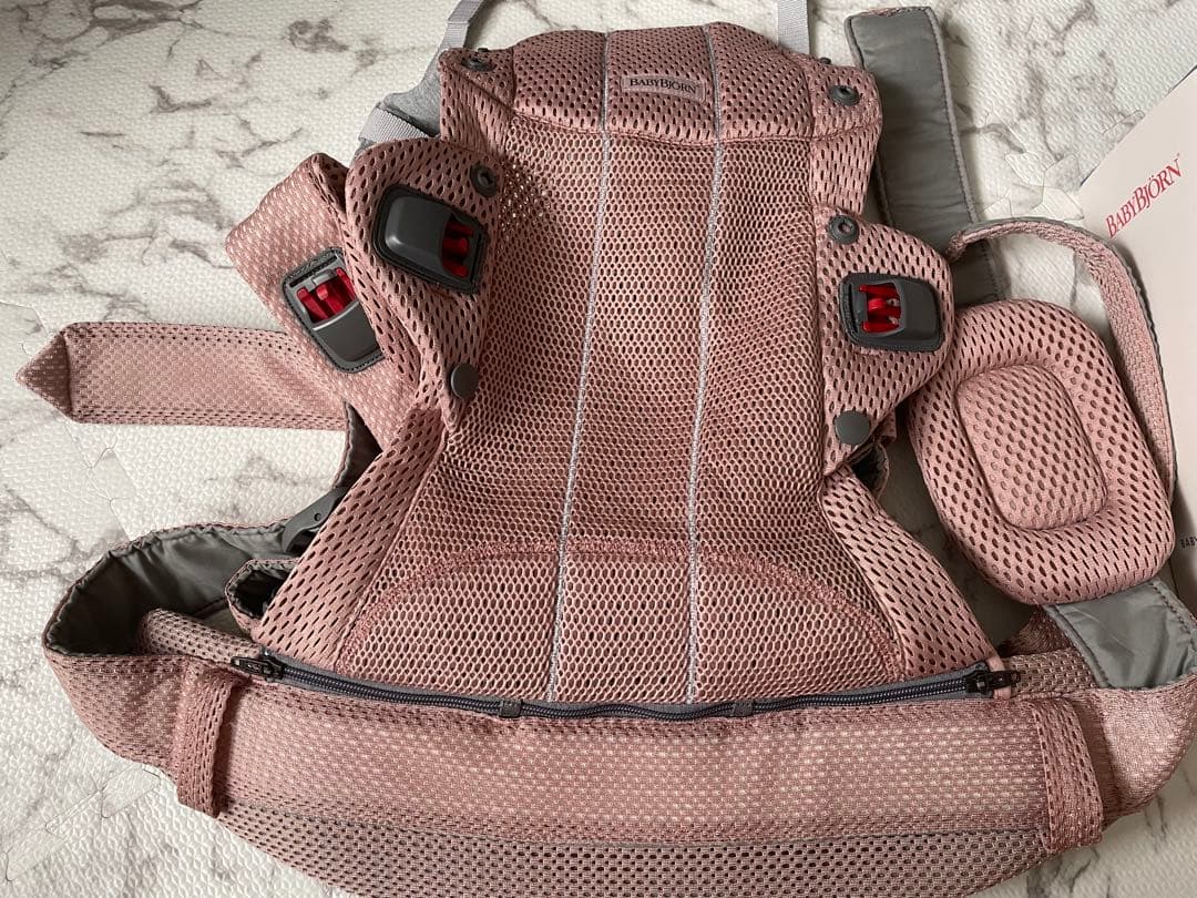 【美品・保証残1年・箱付き】BabyBjorn HARMONY ダスティピンク