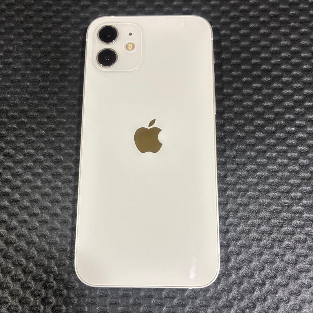 sumimako i Phone 12 ケース付き