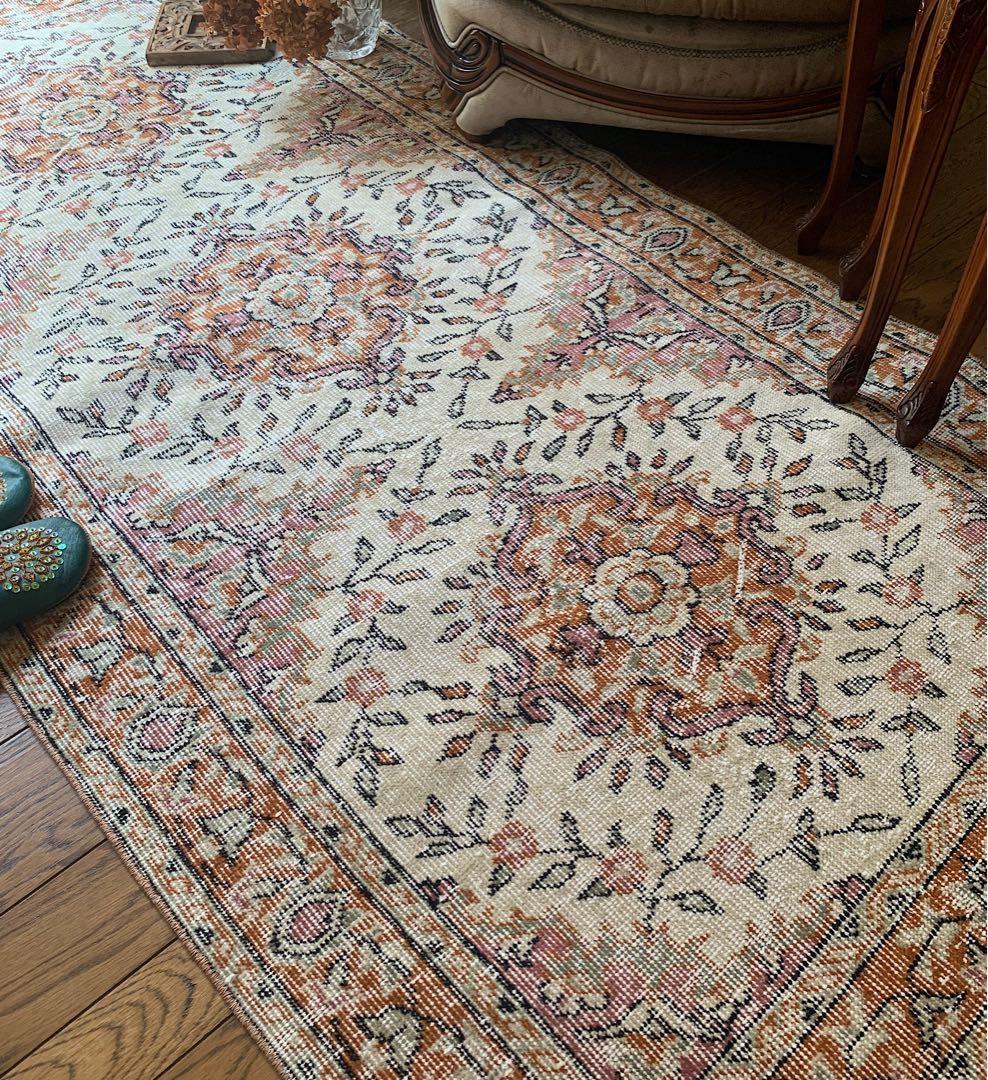 ペールオレンジ200×97 フラワーメダリオン　トルコヴィンテージラグ