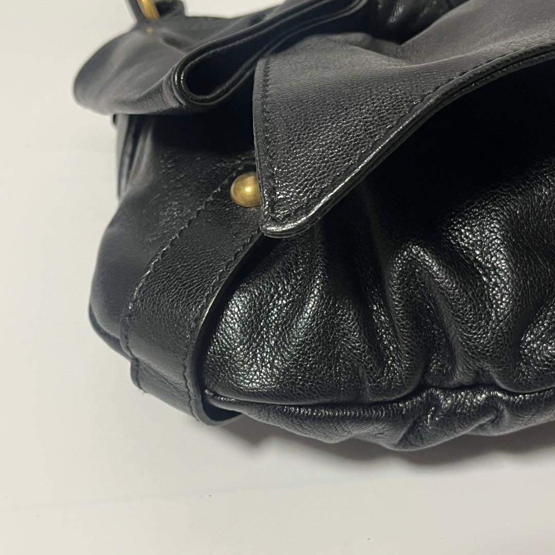 ✨未使用✨　Yves Saint Laurent ショルダーバッグ　レザー