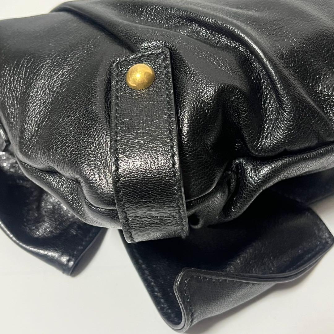 ✨未使用✨　Yves Saint Laurent ショルダーバッグ　レザー