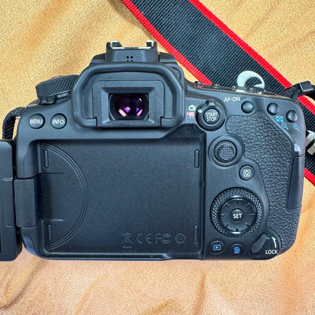 【美品】高画質・4K動画・Wi-Fi搭載・一眼レフ・Canon EOS 90