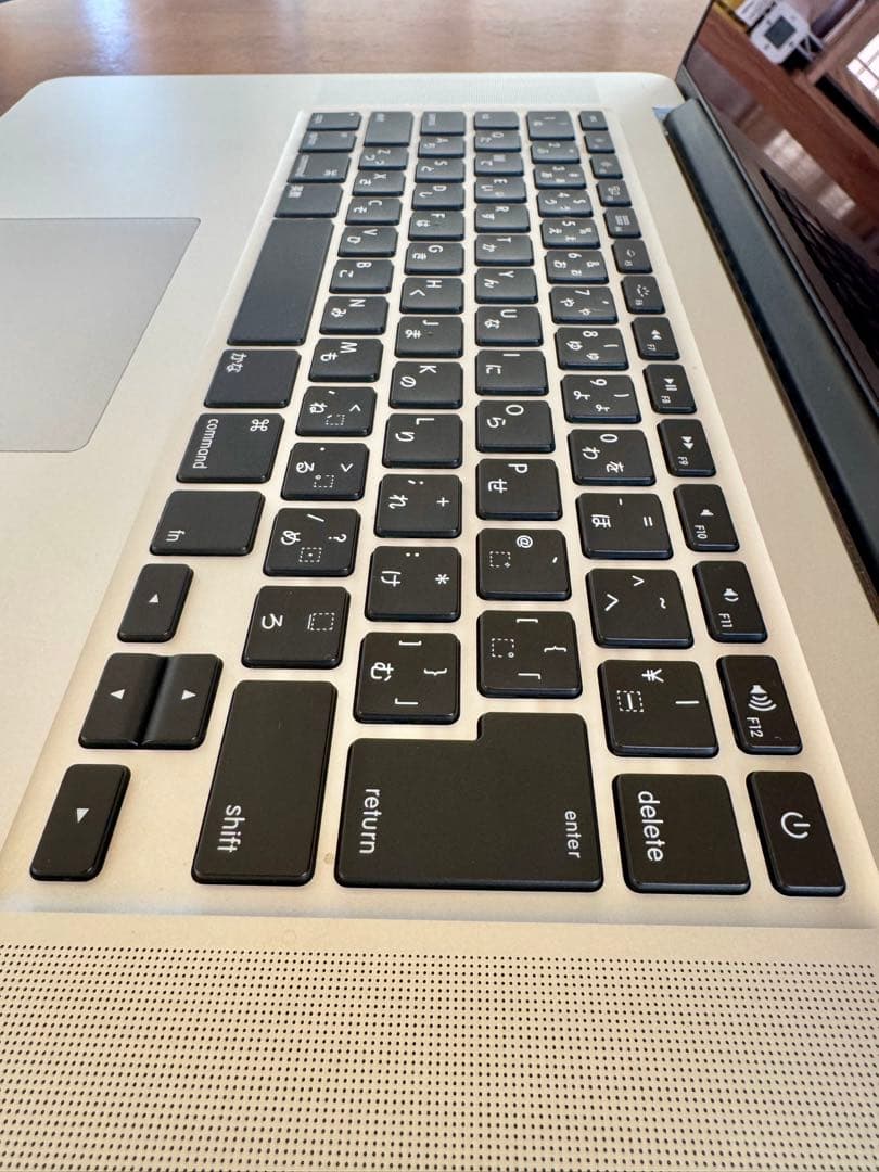 MacBook本体 MacBook Pro 15 Mid 2015 i7 16GB SSD512GB