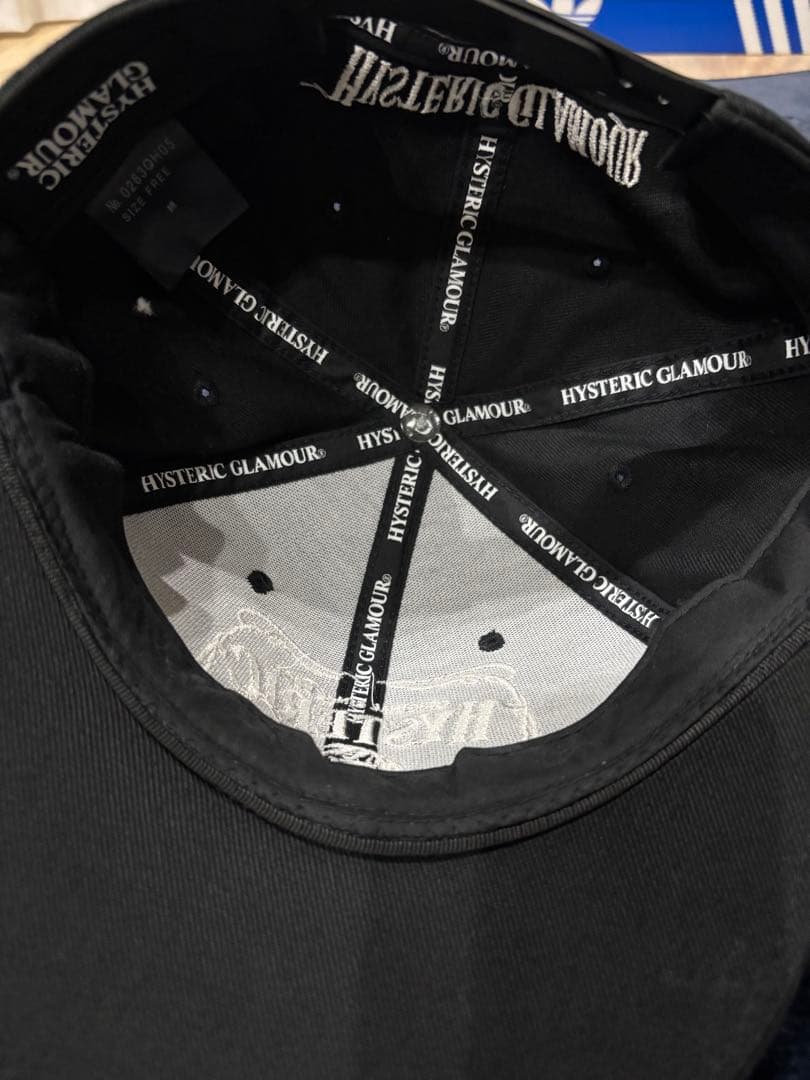 HYSTERIC GLAMOUR ブラックキャップ スナップバック