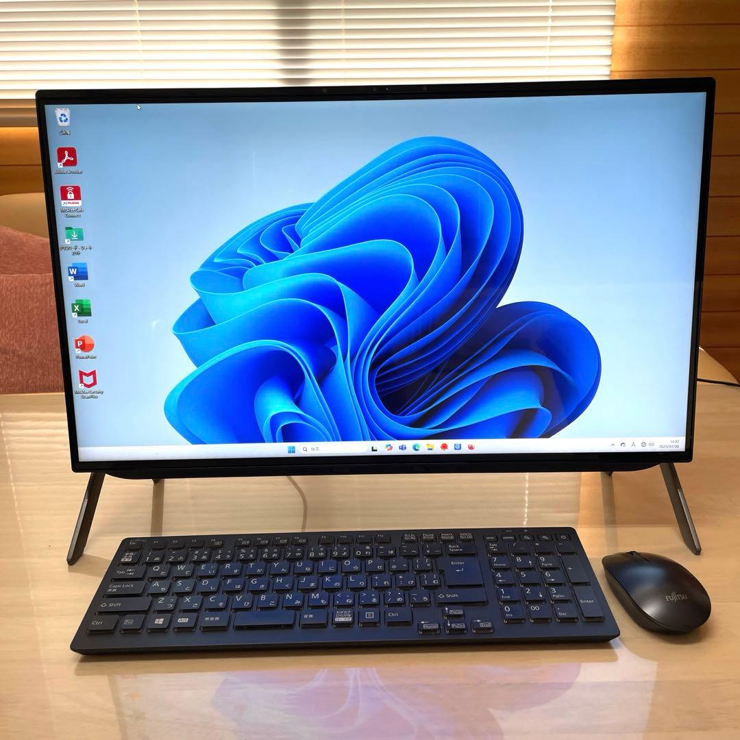 富士通ディスクトップパソコン FMVF60E3E ※現在、予約済み商品です。