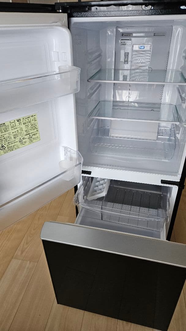 SHARP　ノンフロン冷凍冷蔵庫