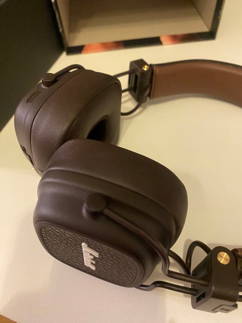 【国内正規品】【美品】Marshall major V ヘッドホン ブラウン