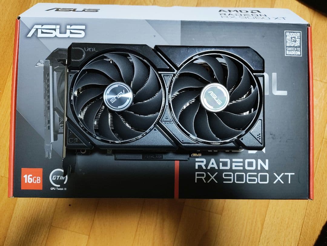 新古品　ASUS DUAL Radeon RX 9060 XT 16GB