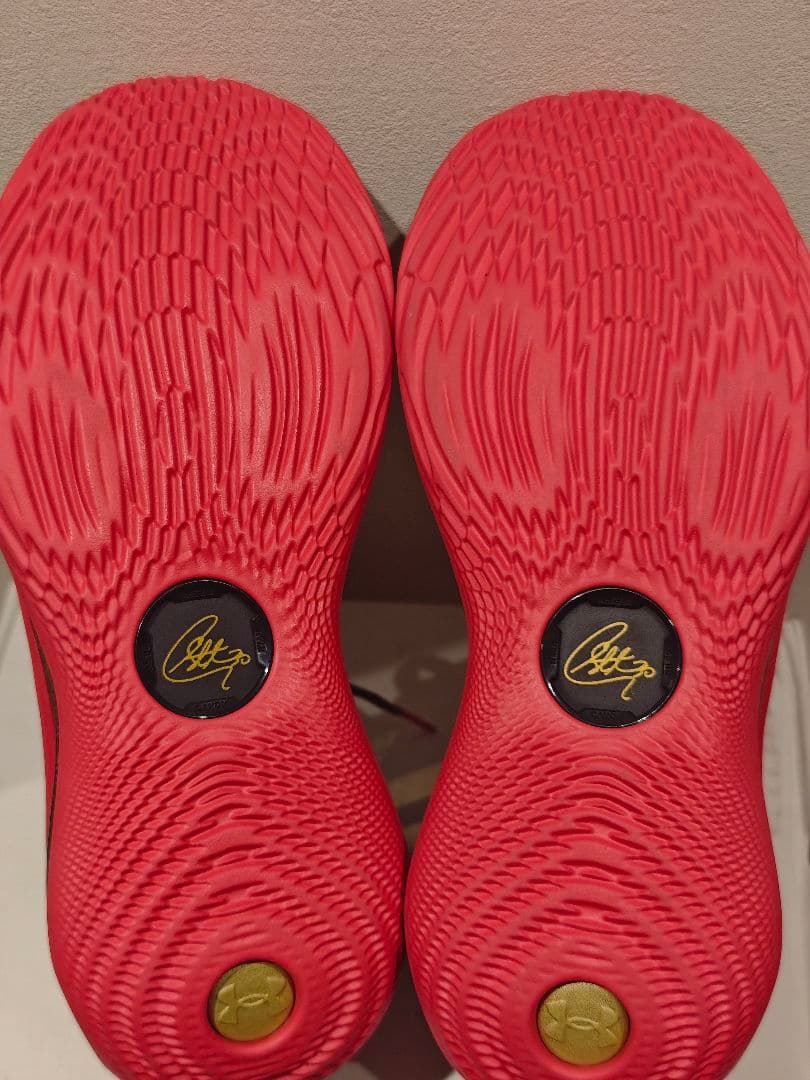 M*G様 【即日発送】CURRY 12 US9 UA カリー12