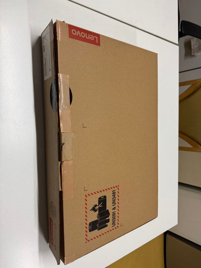 Lenovo LOQ 15IRX9 ノートPC LUNA GREY