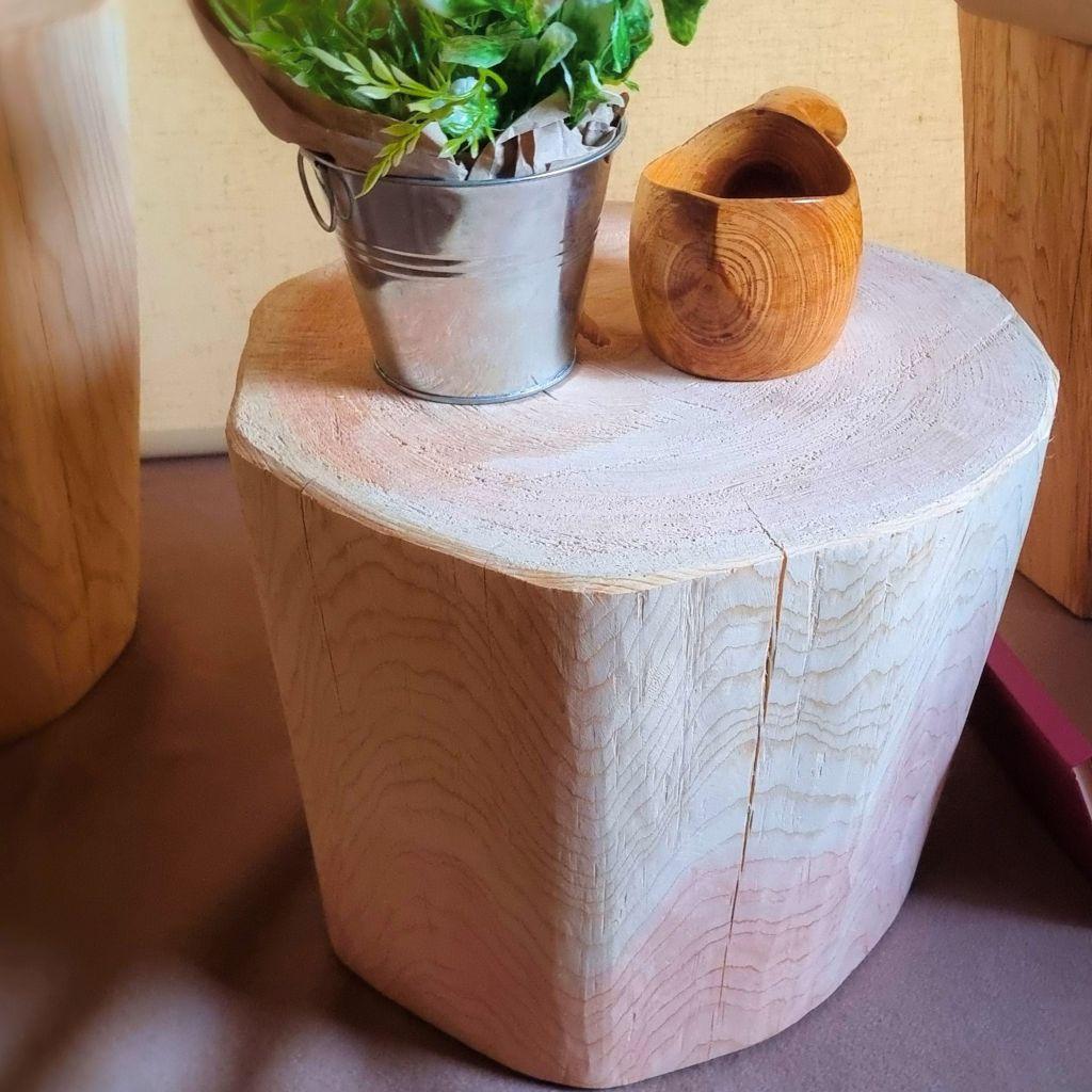 いい香り ナチュラルウッドのテーブル・スツール 無垢無塗装