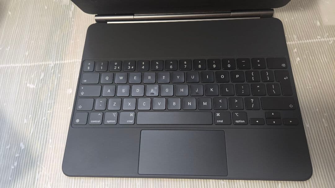 【純正品】Apple Magic Keyboard A1998 12.5インチ