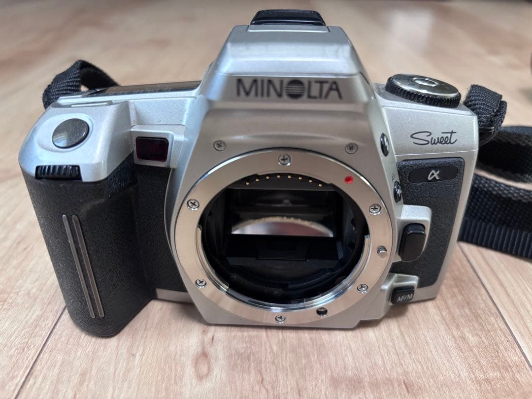 ミノルタ フィルム一眼レフカメラ Maxxum XT Si タムロンレンズ2本