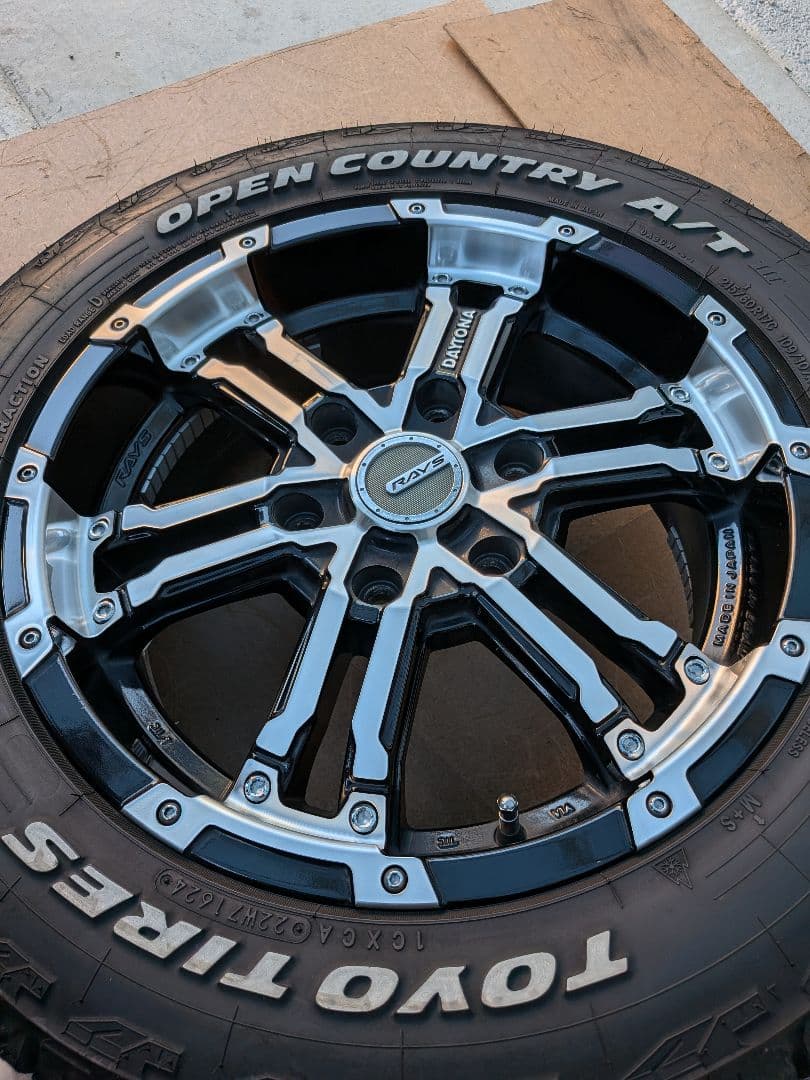 s*s様 RAYS FDX　OPEN COUNTRY　AT3　17インチ　ハイエ
