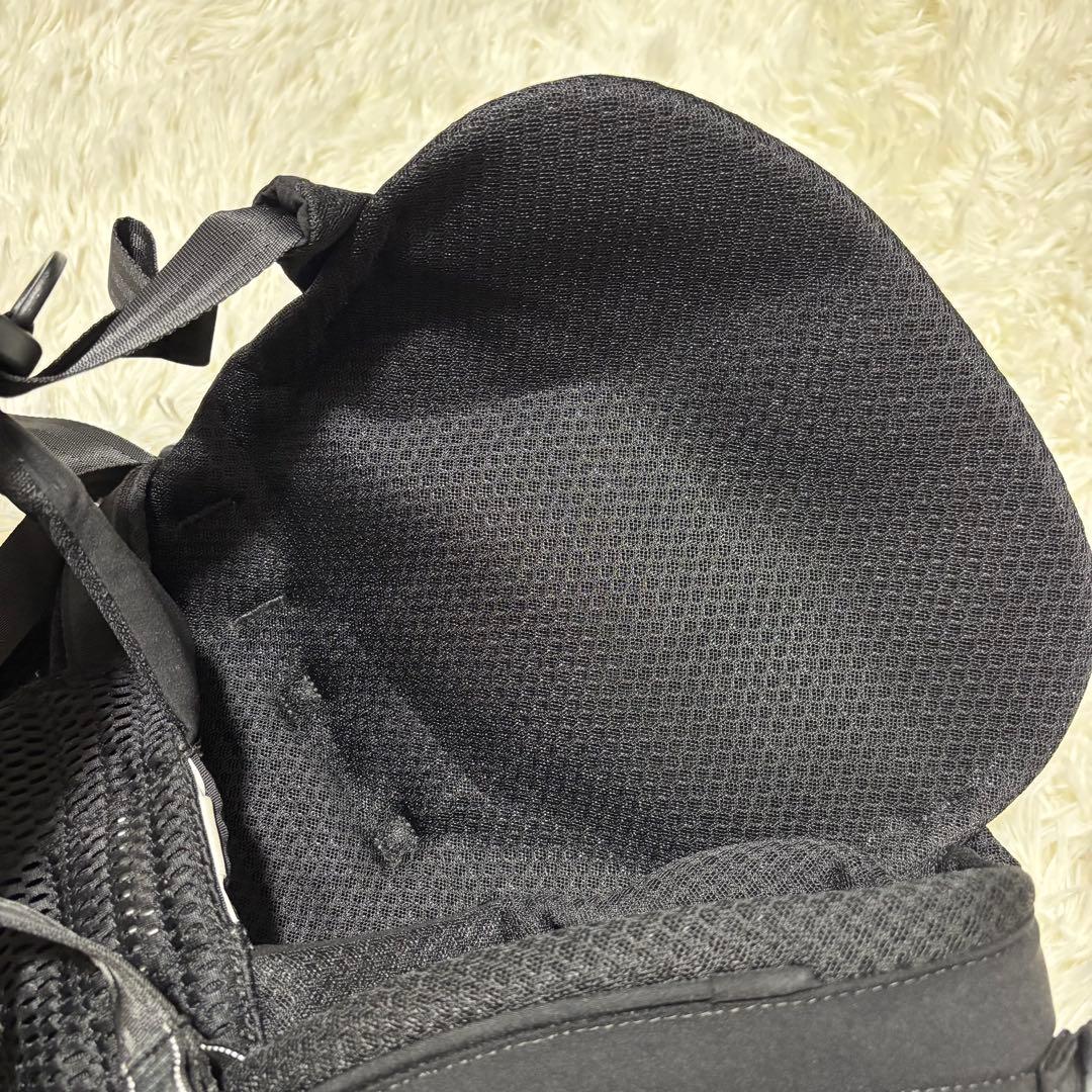 【 美品 】 AIRBUGGY エアバギー 抱っこ紐 ベビーキャリア ブラック