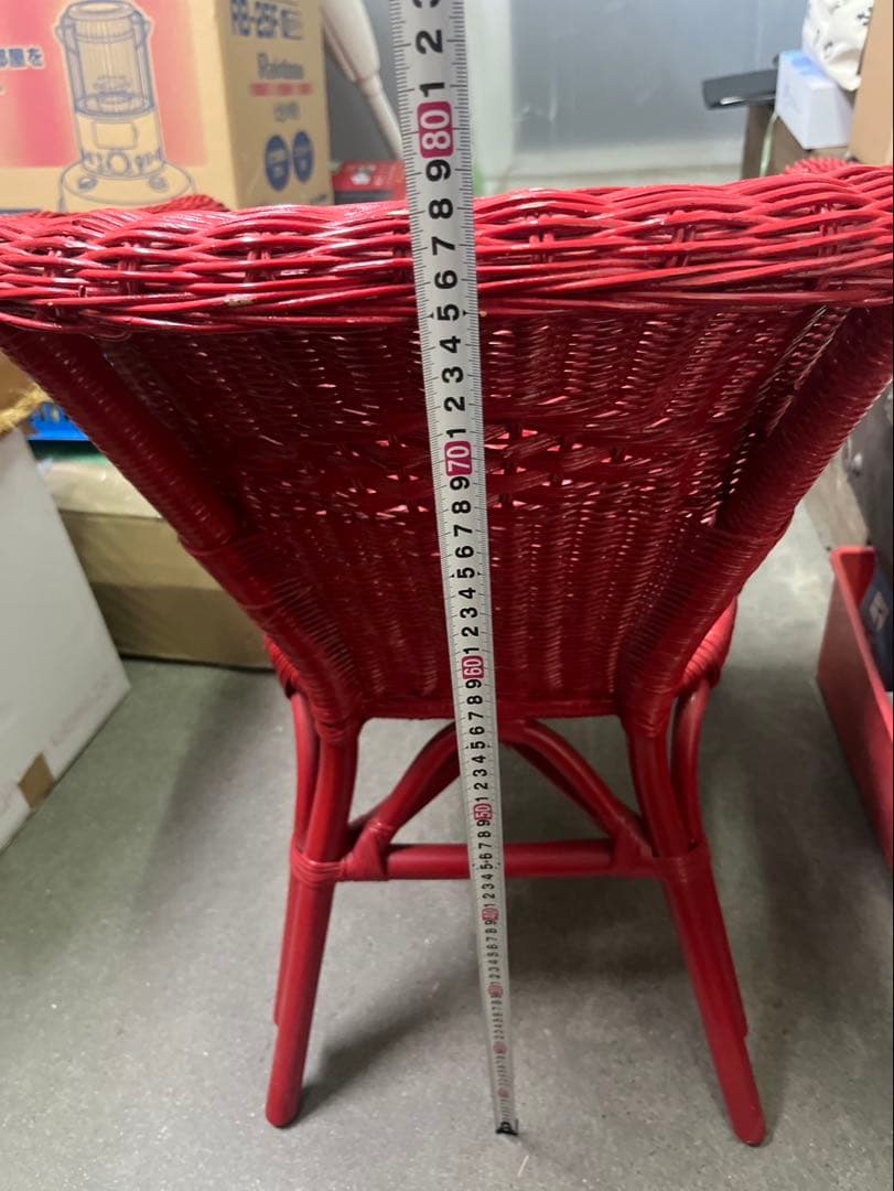 ヴィンテージ　赤いラタンチェア　アーム　籐椅子