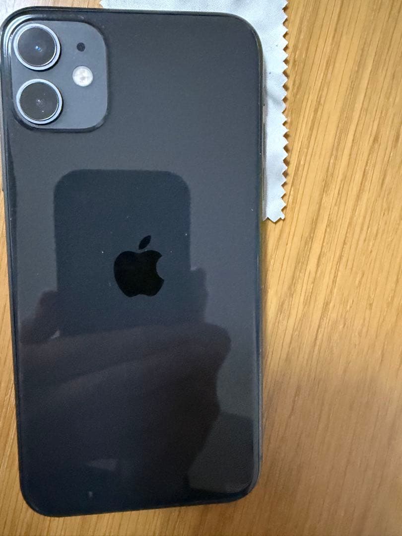 V*d様 iPhone11 128Gb 箱　アクセサリー付き