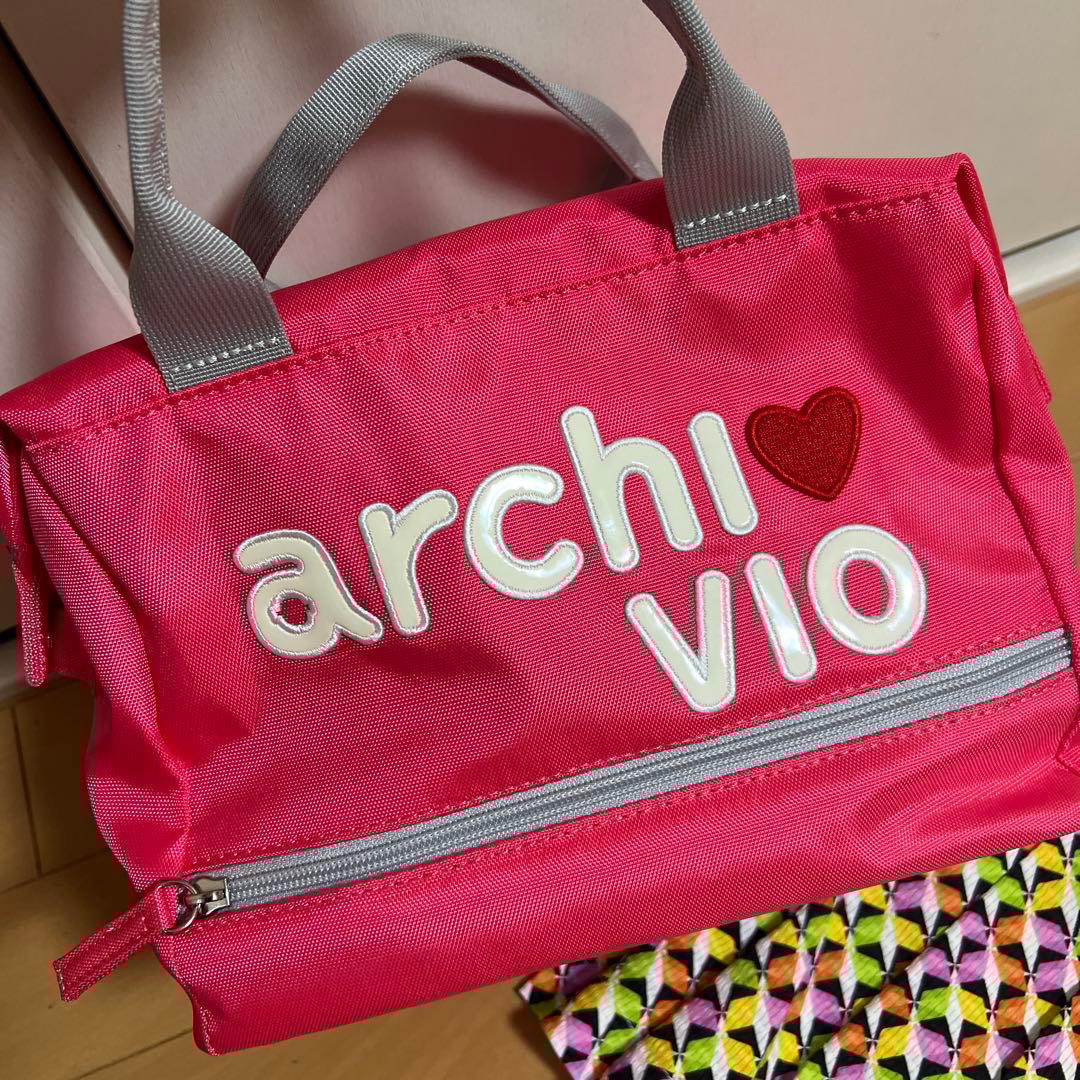 アルチビオ  2点