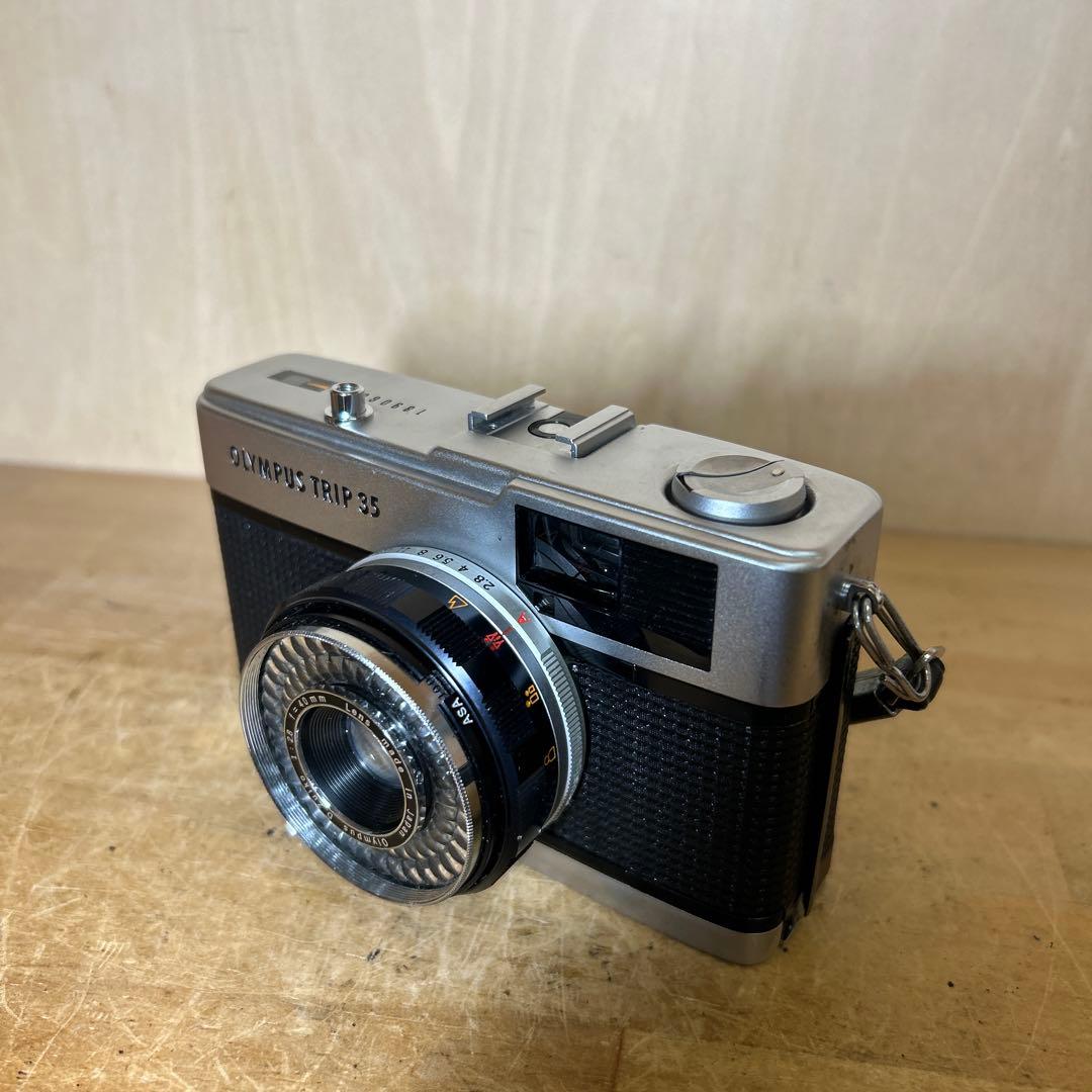 Olympus TRIP 35 人気カメラ　赤ベロ作動　完動極美品