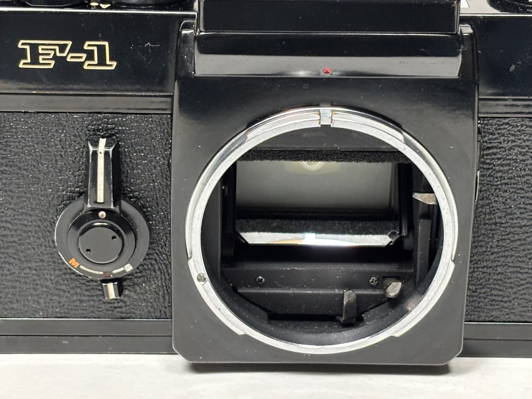 Canon F-1 後期 　FD 50mm F1.8　FD300 F5.6