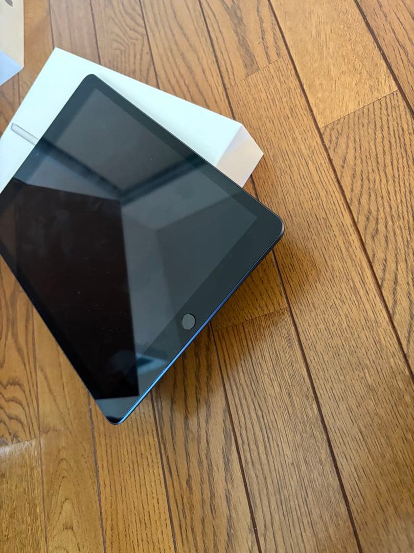 Apple ipad 第8世代 32GB バテッリー容量94%