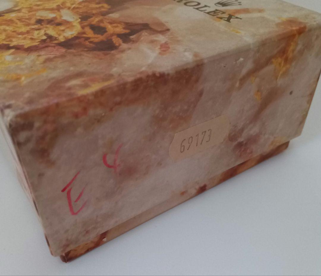 ロレックス 赤 空箱