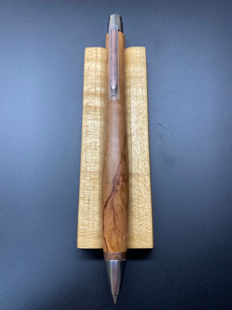 朱椿粋（あけつばき）ボールペン 旧ウッドペンクラフト 椿　数寄屋侘助
